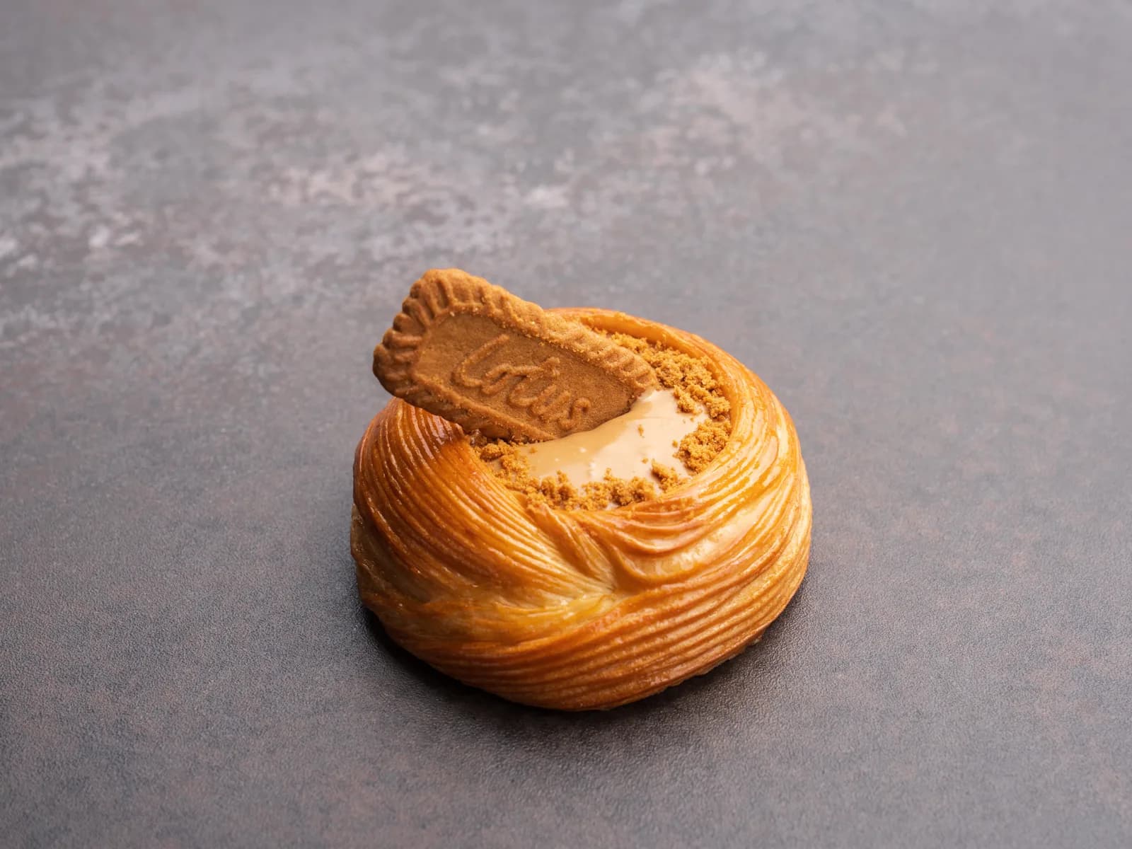 Biscoff Croissant