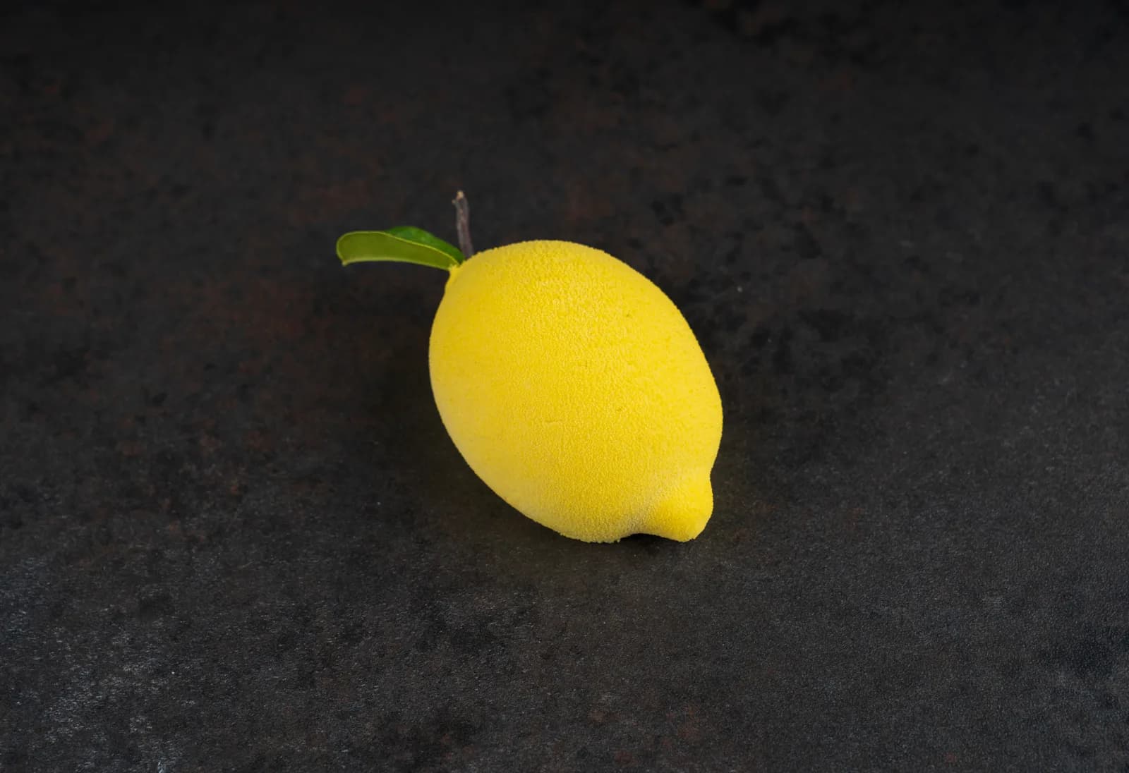 Lemon Velvet Dream