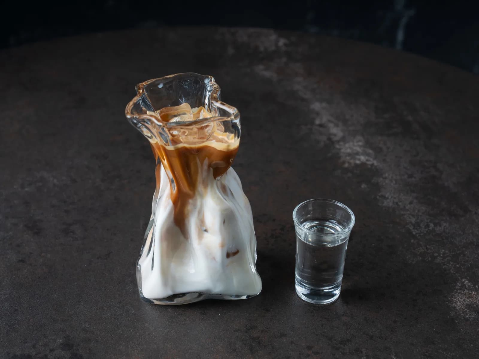 Iced Caffé Latte