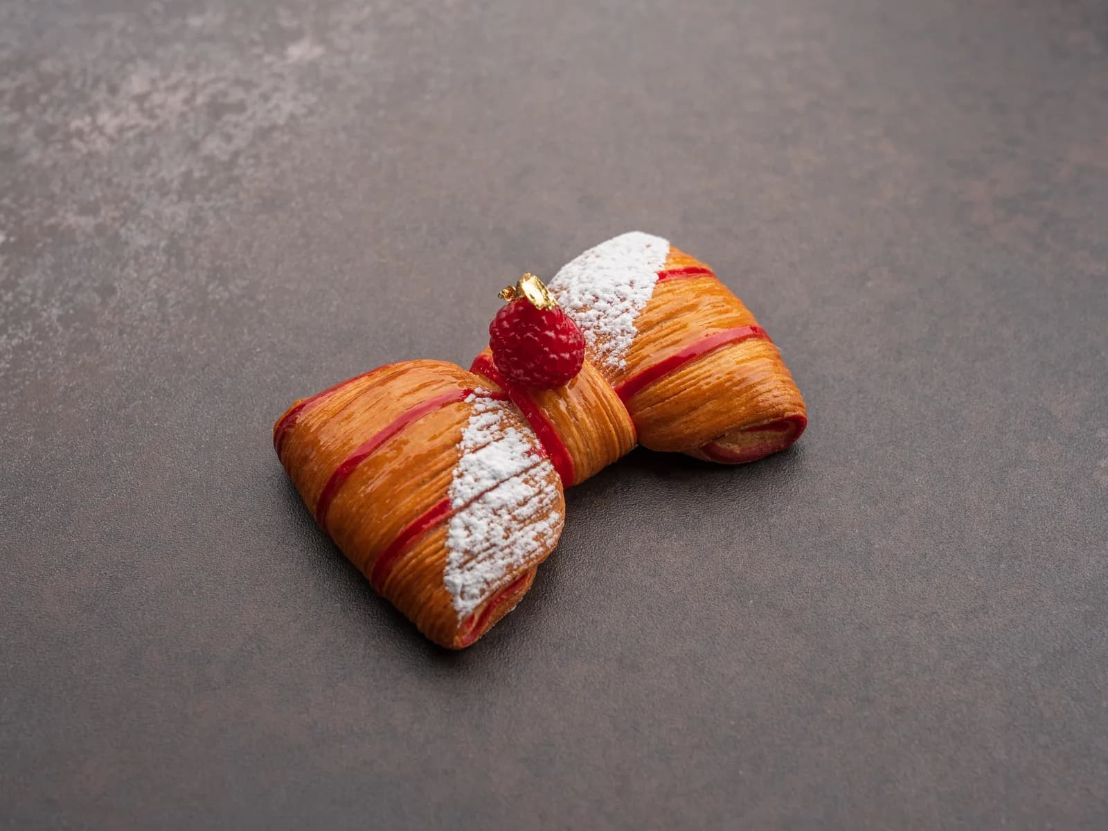 Bow Tie Croissant